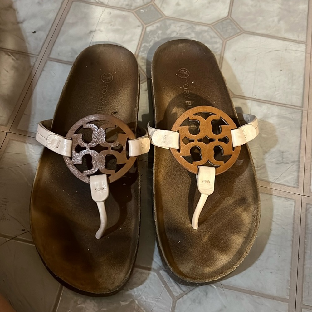 Womens tory burch size 8M